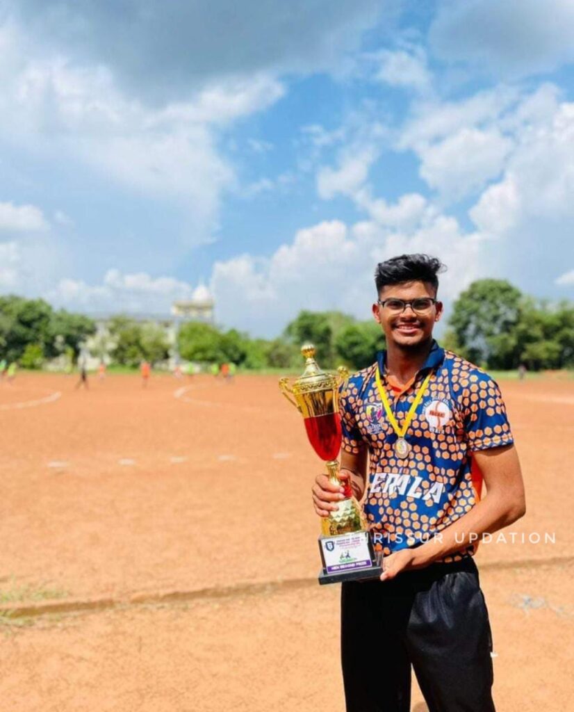 പേരാമംഗലത്തിൻ്റെ ഡെൽവിൻ, കേരളത്തിൻ്റെയും ഡെൽവിൽ