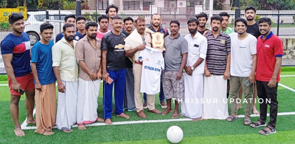 എ.എസ്.ഐ ഷൈജുവിന് ഫുട്ബോൾ പ്ലെയേഴ്സ് ആൻഡ് ലൗവേഴ്സ് പാണഞ്ചേരി യാത്രയയപ്പ് നൽകി