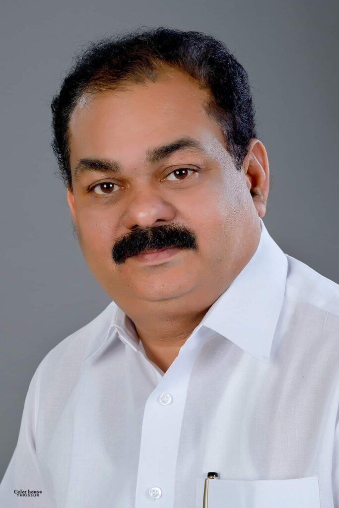 എം പി വിൻസെന്റ് യു.ഡി.എഫ് തൃശ്ശൂർ ജില്ലാ ചെയർമാൻ