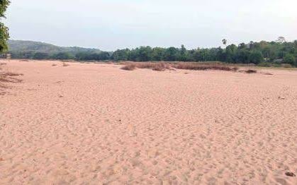 പ്രളയത്തിൽ ഭാരതപ്പുഴയിലെ മൂന്നിടത്ത് അടിഞ്ഞുകൂടിയ മണൽ നീക്കി ;വരുമാനം 14 കോടി