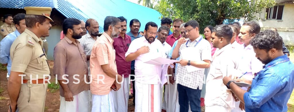 പുത്തൂർ – മൂർക്കനിക്കര സ്കൂൾ ഗ്രൗണ്ടുകൾ മന്ത്രി കെ രാജൻ സന്ദർശിച്ചു