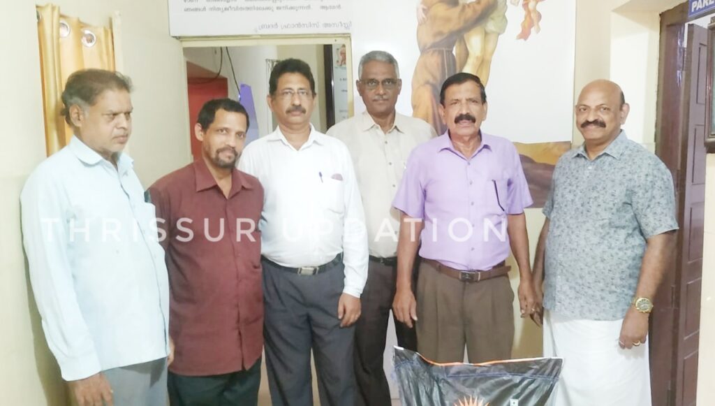 പാണഞ്ചേരി വൈഎംസിഎ യുടെ നേതൃത്വത്തിൽ പീച്ചി അൽവേർണിയ ആശ്രമം സന്ദർശിച്ച് സഹായങ്ങൾ നൽകി.